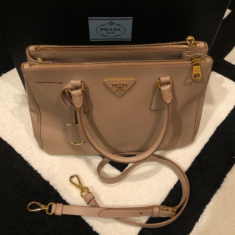Prada Saffiano Leather Galleria Bag SmallCrossbody